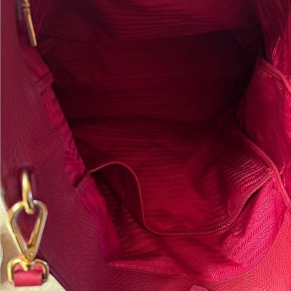 Prada Large Vitello Tote - Picture 12 of 14